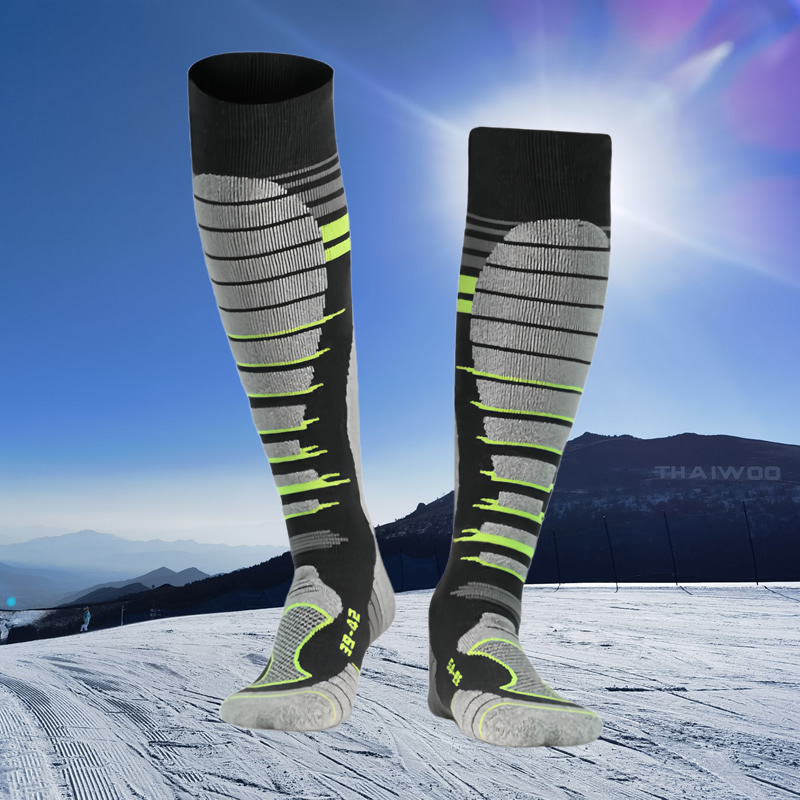 ميرينو الصوف التزلج الجوارب ال - مراجعة Thermal Sock Winter وسعره