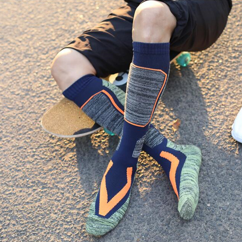 الكبار الجوارب الحرارية للتزلج - مراجعة Thermal Sock Winter وسعره