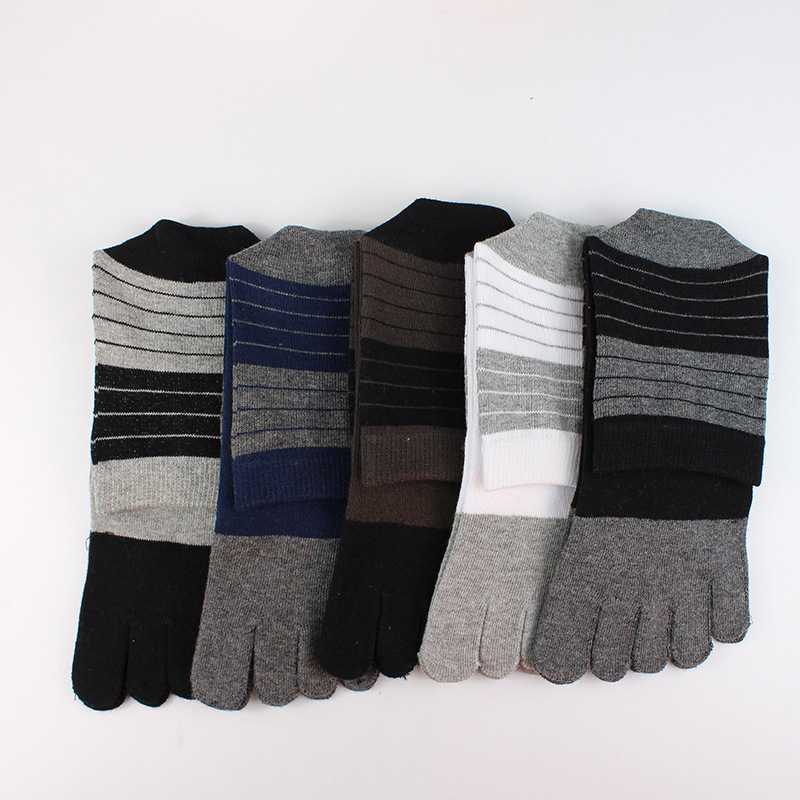 3/5 أزواج من جوارب الرجال ذات  - مراجعة Toe Sock Split وسعره