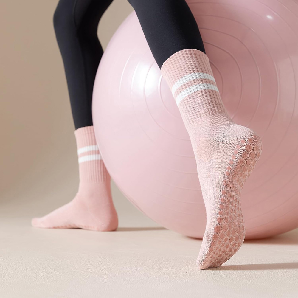 جوارب يوجا بيلاتيس مع مقابض لل - مراجعة Grip Sock Yoga وسعره