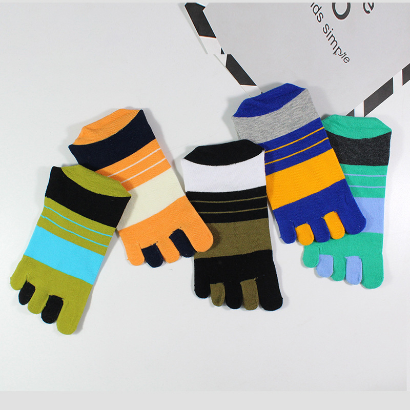 1/5 أزواج من الجوارب الرجالية  - مراجعة Toe Sock Split وسعره