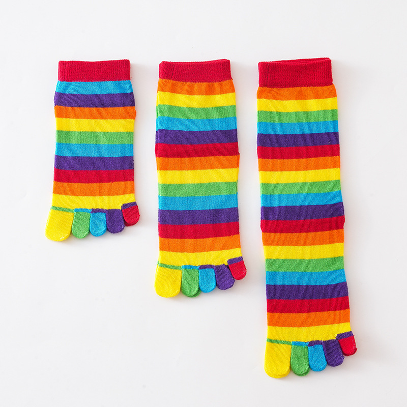 جوارب نسائية قطنية ملونة بخطوط - مراجعة Toe Sock Split وسعره